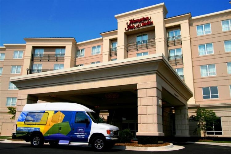 Hampton Inn & Suites Washington Dulles International Airport