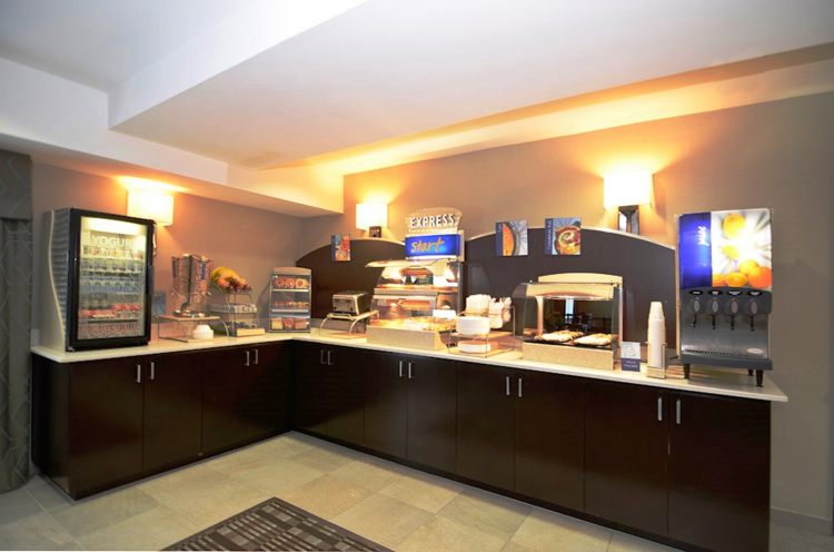 Holiday Inn Express San Diego Airport-Old Town, an IHG Hotel , CA 92110 near San Diego International Airport View Point 12