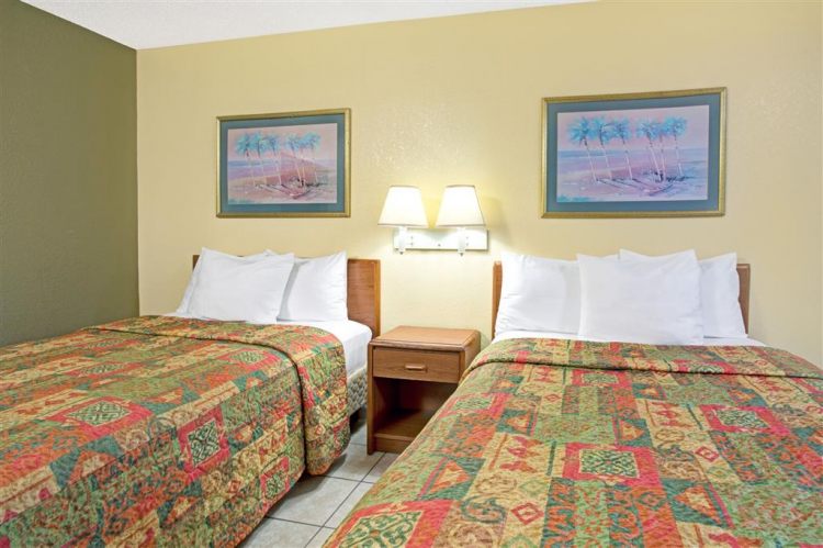 Days Inn by Wyndham Cocoa Cruiseport West At I-95/524 , FL 329262426 near Melbourne International Airport View Point 11
