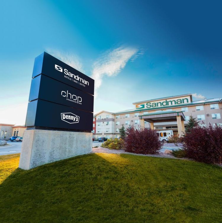 Sandman Hotel & Suites Winnipeg Airport , MB R3H 0C7 near Winnipeg James Armstrong Richardson International Airport View Point 1