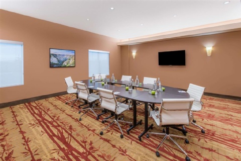 Hotel 11, MOD A Sonesta Collection , AB T3J 0T4 near Calgary International Airport View Point 2
