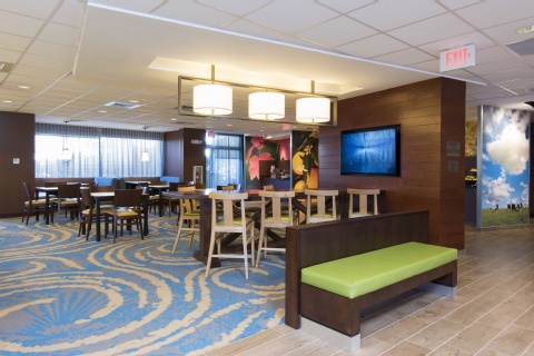 Fairfield Inn & Suites by Marriott Tampa Westshore/Airport , FL 33607 near Tampa International Airport View Point 13