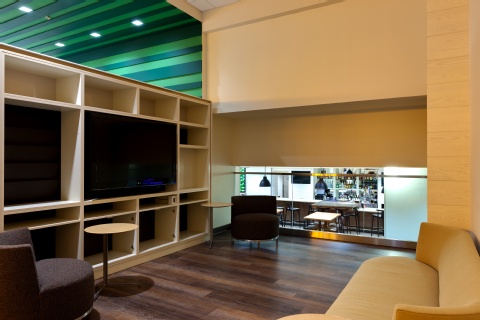 Holiday Inn & Suites Atlanta Airport-North , GA 30344 near Hartsfield-jackson Atlanta International Airport View Point 5