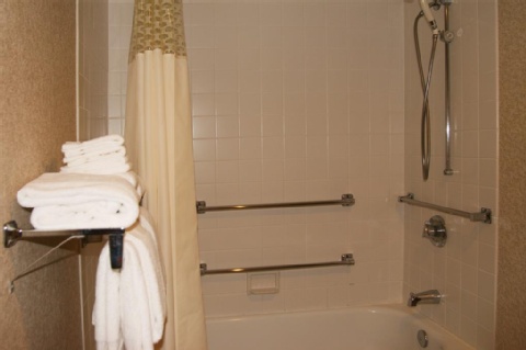 Hampton Inn Baltimore/White Marsh , MD 21236 near Baltimore Cruise Port (Cruise Maryland Terminal) View Point 13