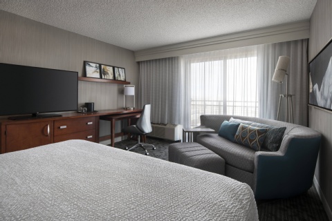 Courtyard by Marriott Denver Airport , CO 80249 near Denver International Airport (succeeded Stapleton Airport) View Point 25