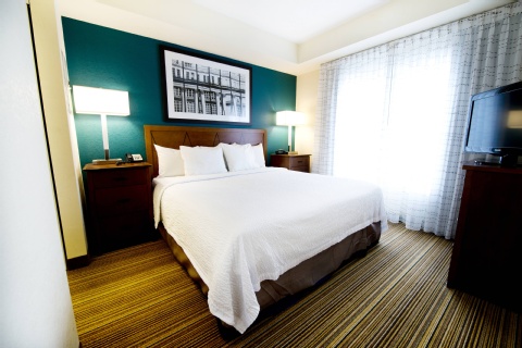 Residence Inn by Marriott Mississauga-Airport Corporate Centre West , ON L4W 5R2 near Toronto Pearson Airport View Point 21