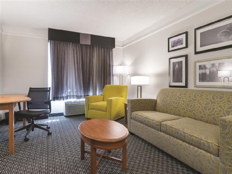 LA QUINTA INN STE ONTARIO AIRPORT , CA 91764 near Ontario International Airport View Point 24
