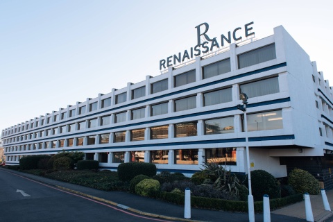 Renaissance London Heathrow Hotel ,  TW6 2AQ near Heathrow Airport View Point 1