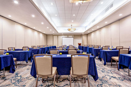 Holiday Inn Miami West - Airport Area, an IHG Hotel , FL 33016 near Miami International Airport View Point 15