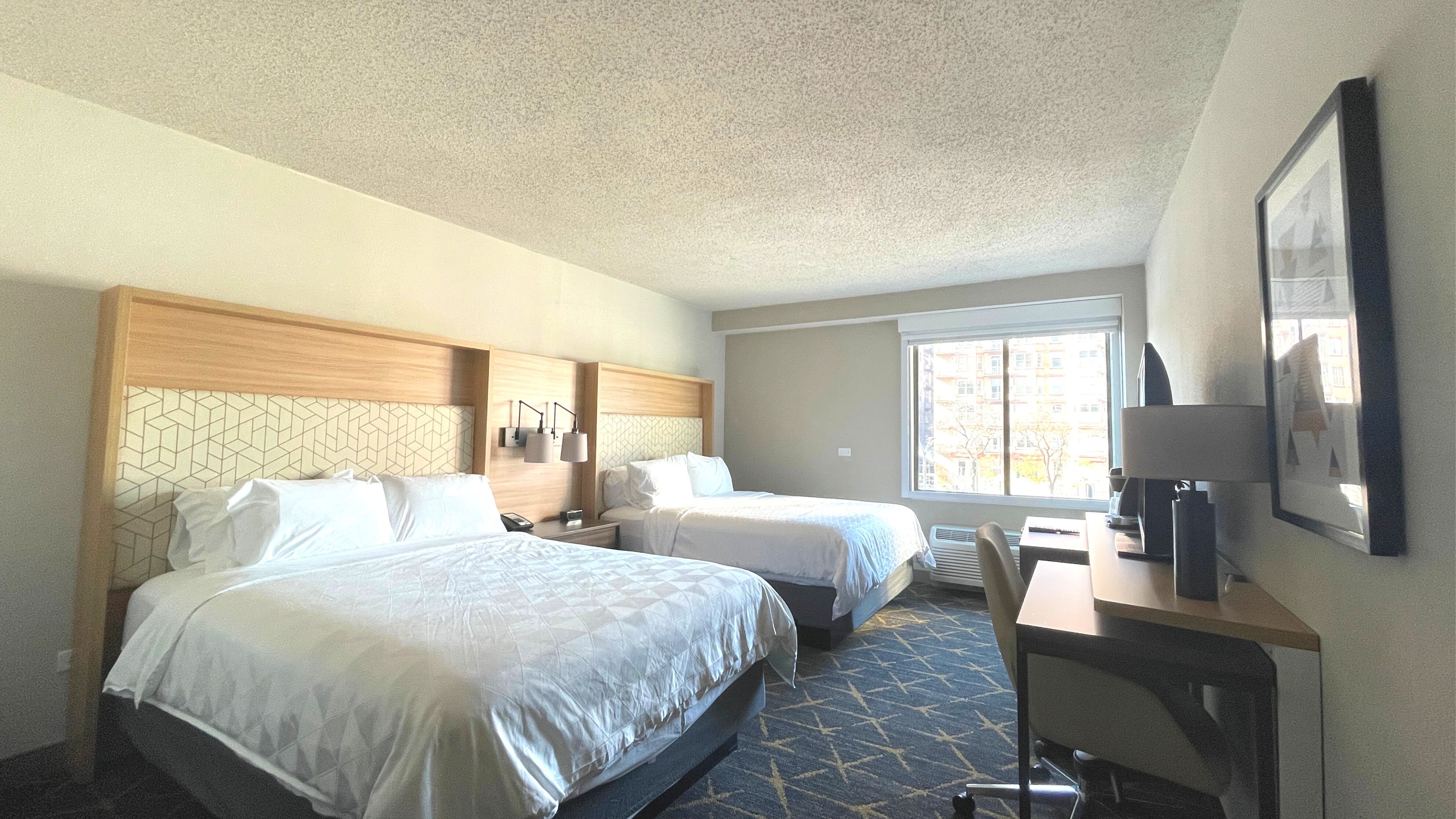HOLIDAY INN HOTEL AND SUITES , IL 60607 near Ohare International Airport View Point 14