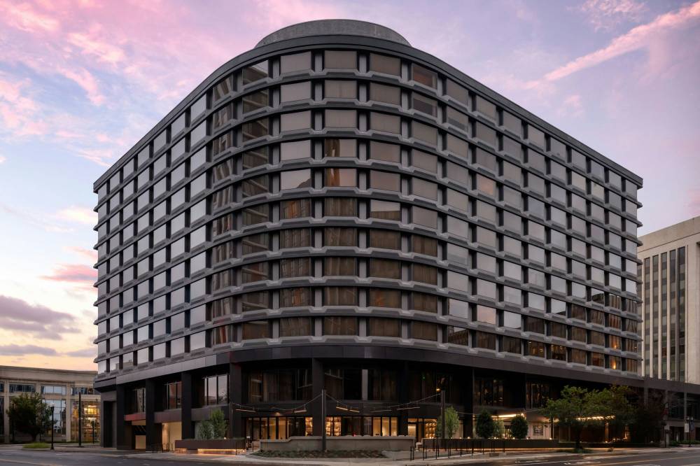 Ac Hotels By Marriott Arlington National Landing