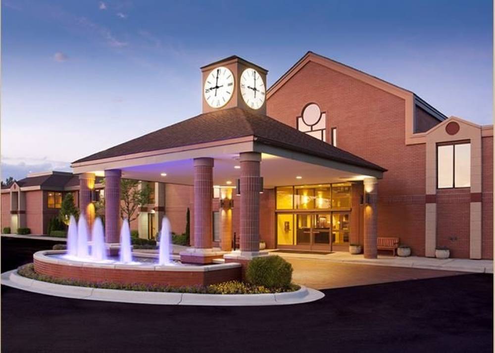 Ann Arbor Regent Hotel & Suite