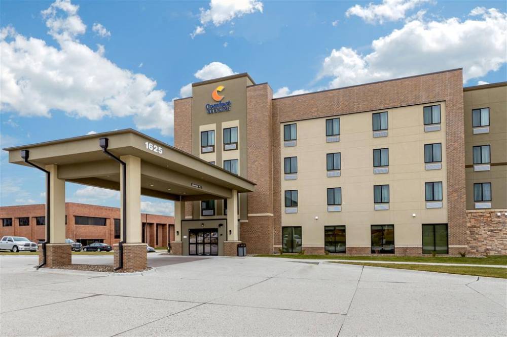 Comfort Inn And Suites W Des Moines