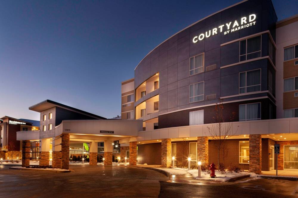 Courtyard By Marriott St Louis West County