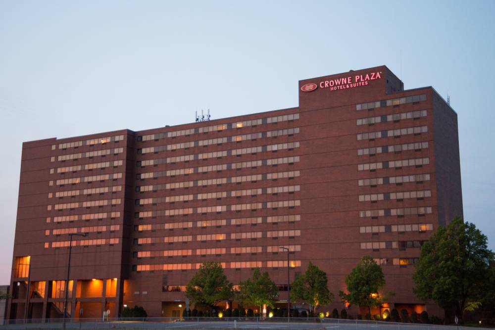 Crowne Plaza Msp Airport Mall