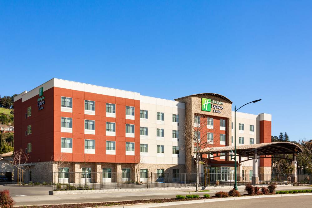 Holiday Inn Exp Stes Hayward By Ihg