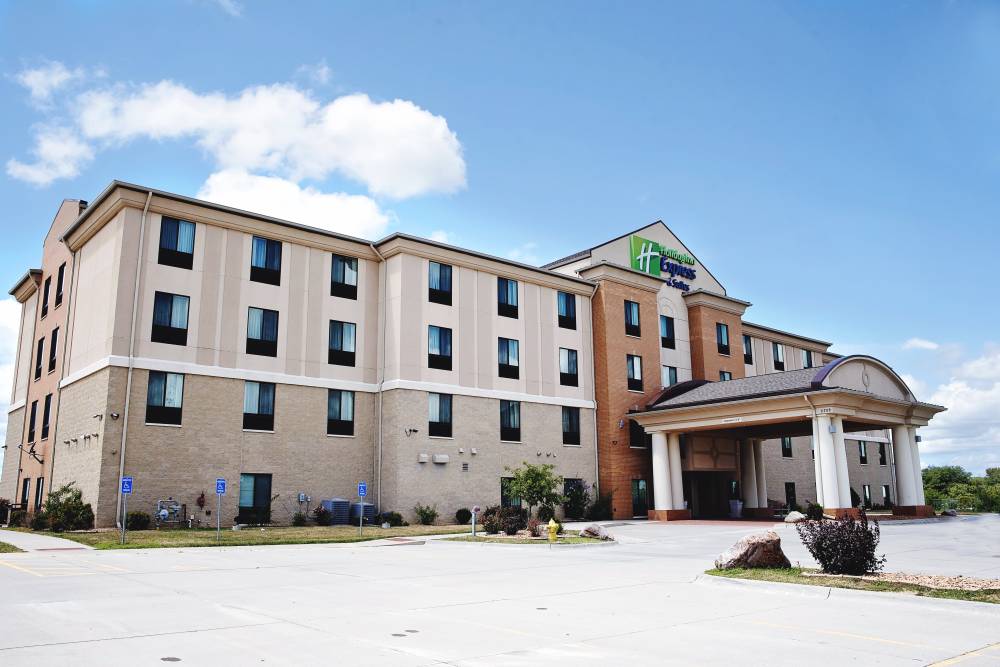 Holiday Inn Exp Stes Urbandale By Ihg