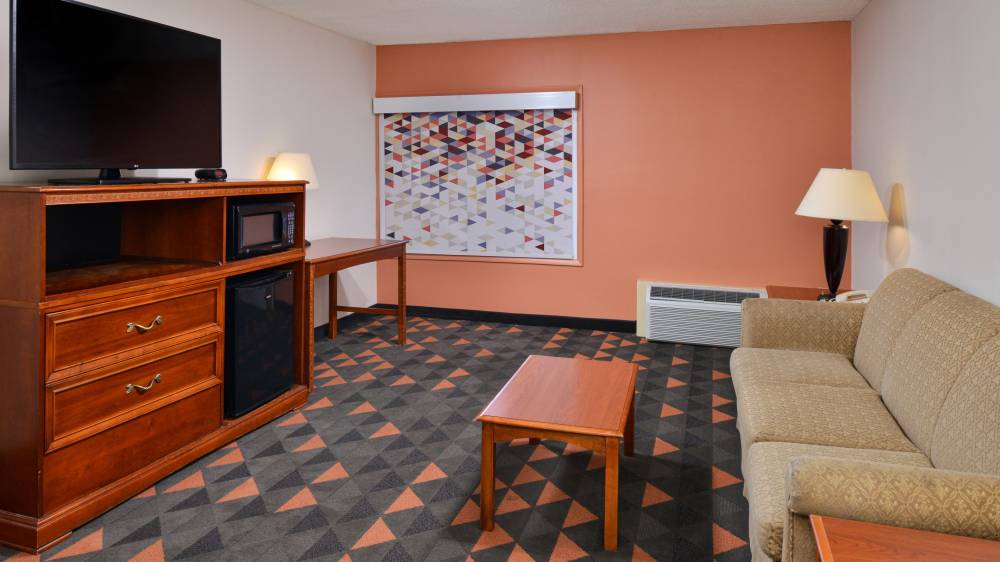 Holiday Inn 4