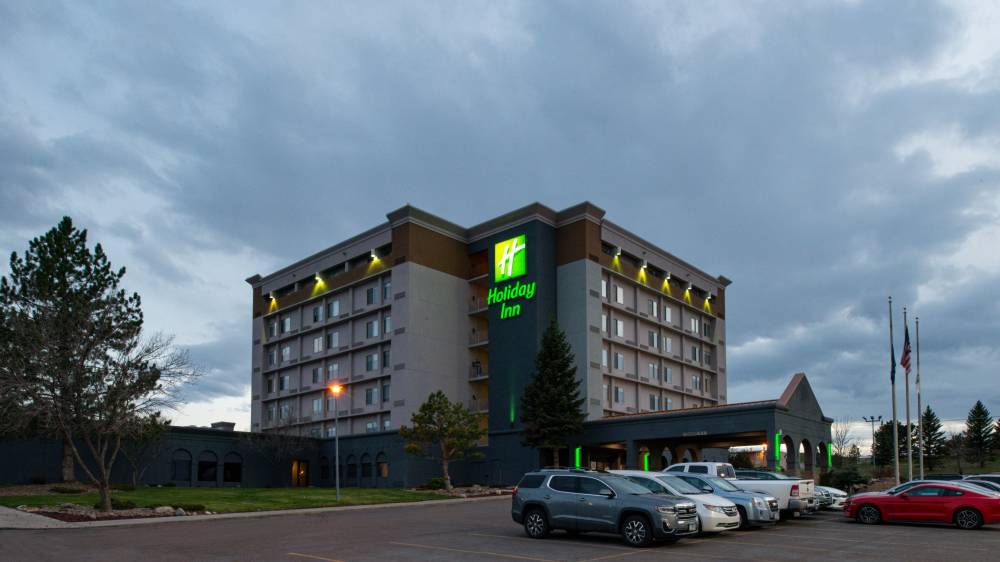 Holiday Inn 8
