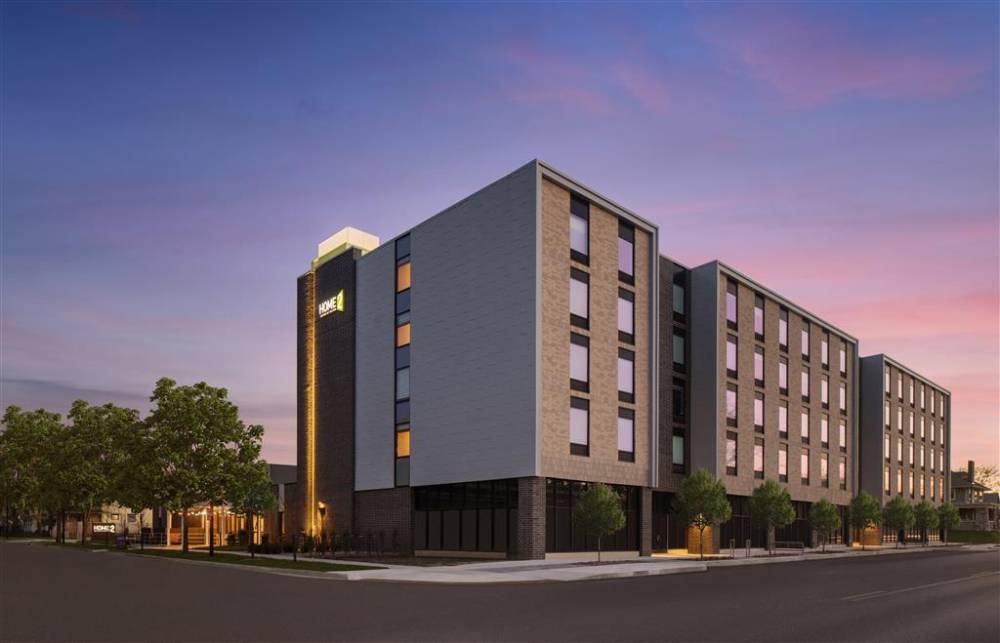 Home2 Suites By Hilton Des Moines At Drake University