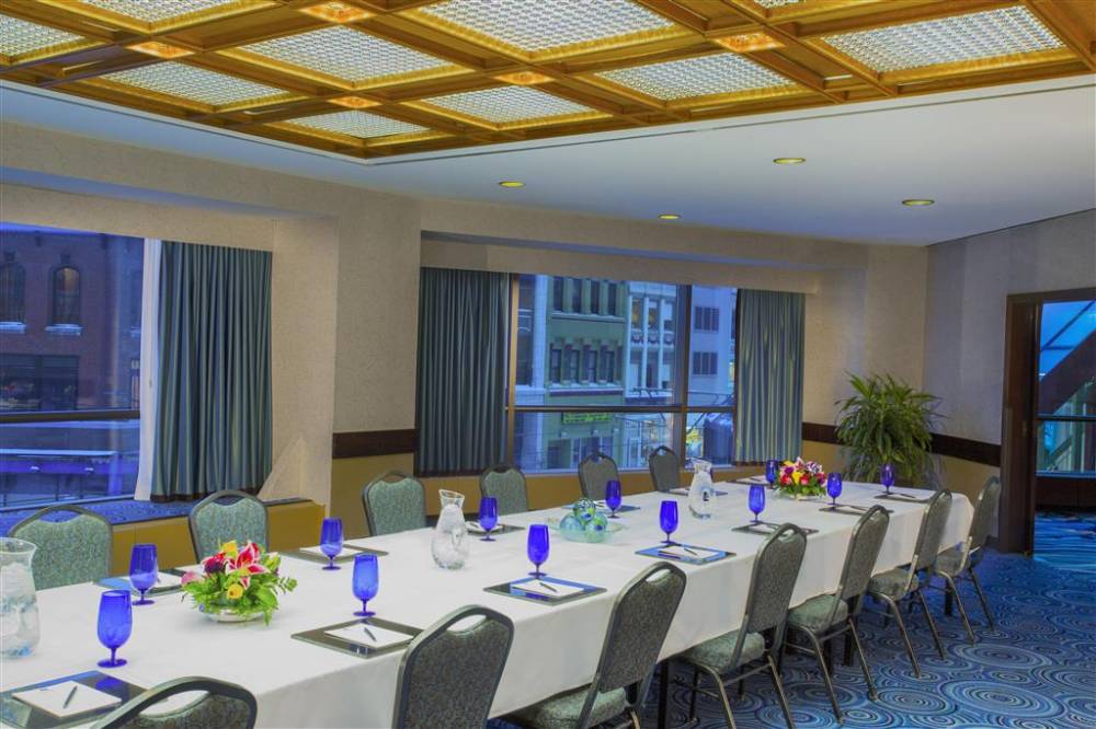 Hyatt Regency Buffalo 2