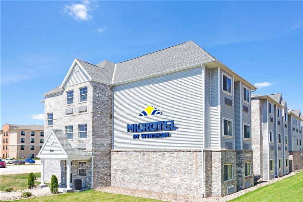 Microtel Inn & Suites By Wyndham Urbandale/des Moines