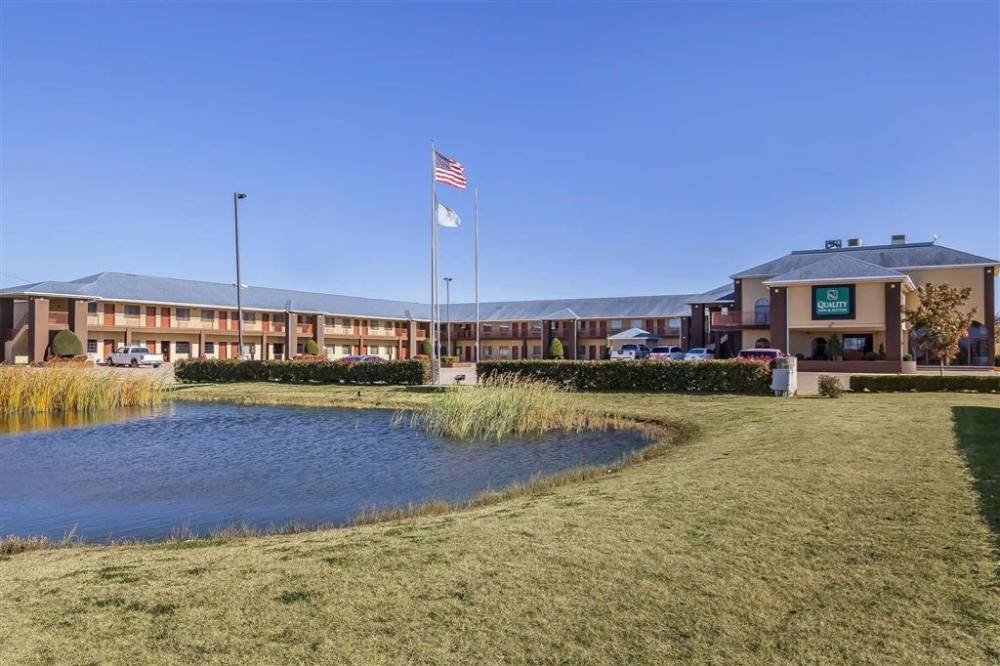Quality Inn And Suites Owasso Us-169