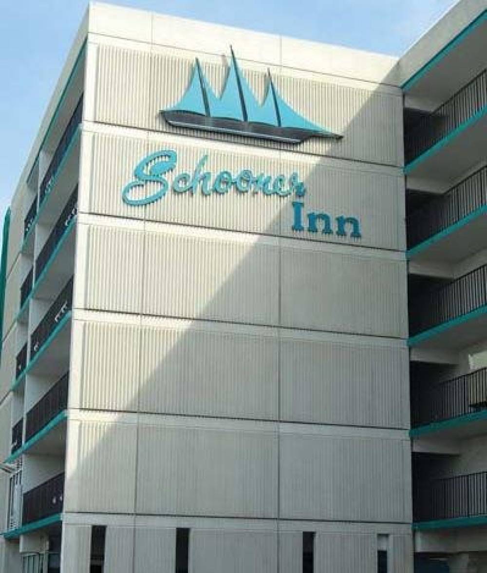 Schooner Inn 3