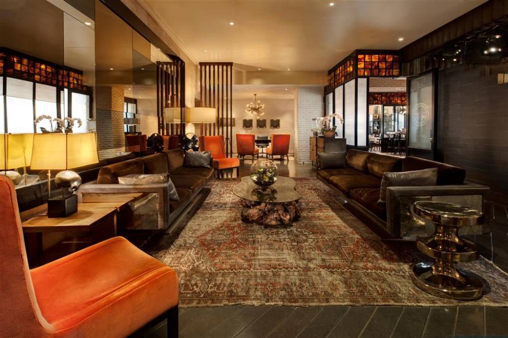 Sixty Beverly Hills 6